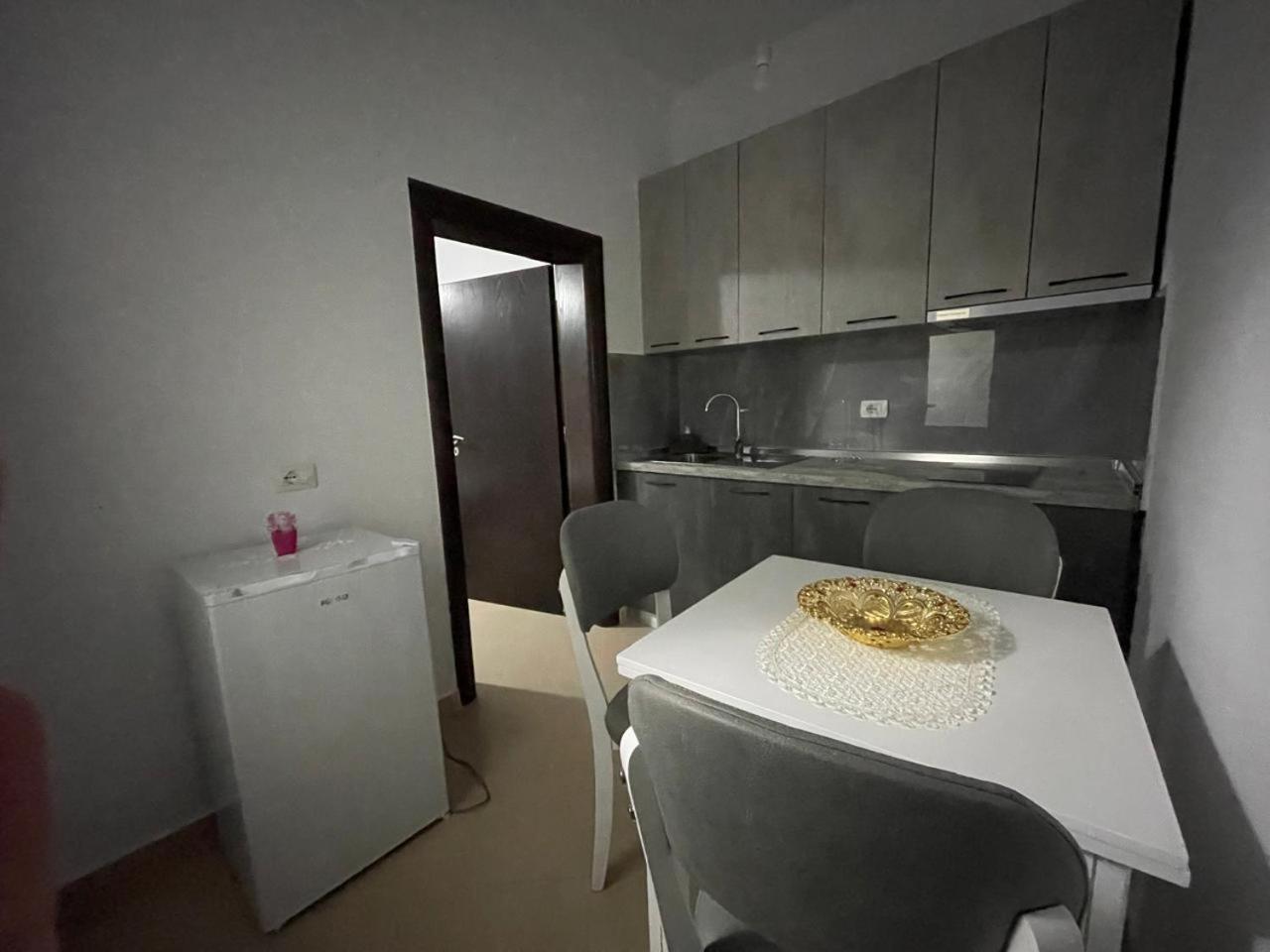 Vila Megi-Rent Room Avlonya Dış mekan fotoğraf
